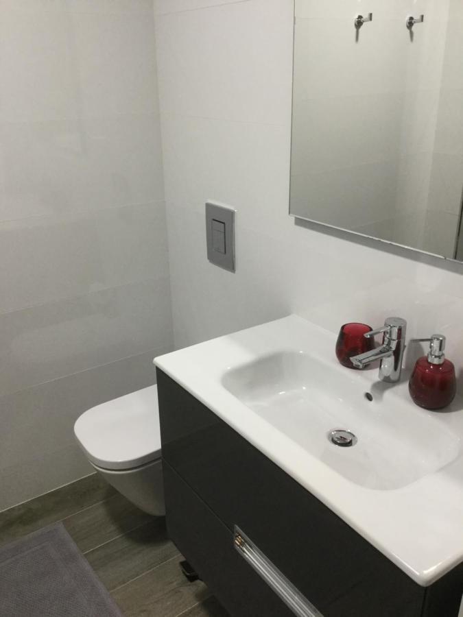 Central & Charming Clerigos Appartments 포르투 외부 사진